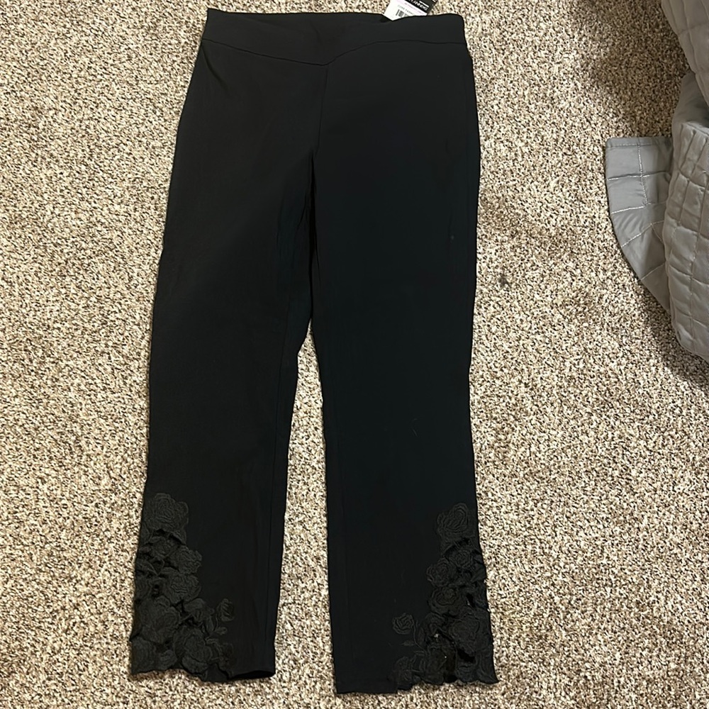 INC regular skinny leg crop